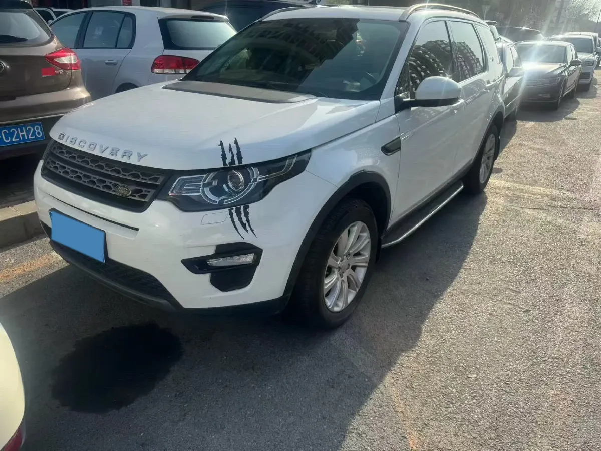 2018 Land Rover Discovery Sport 2.0T 241HP L4 9AT,autocango,china used car exporter,china ev exporter,chinese used car exporter,chinese used ev exporter