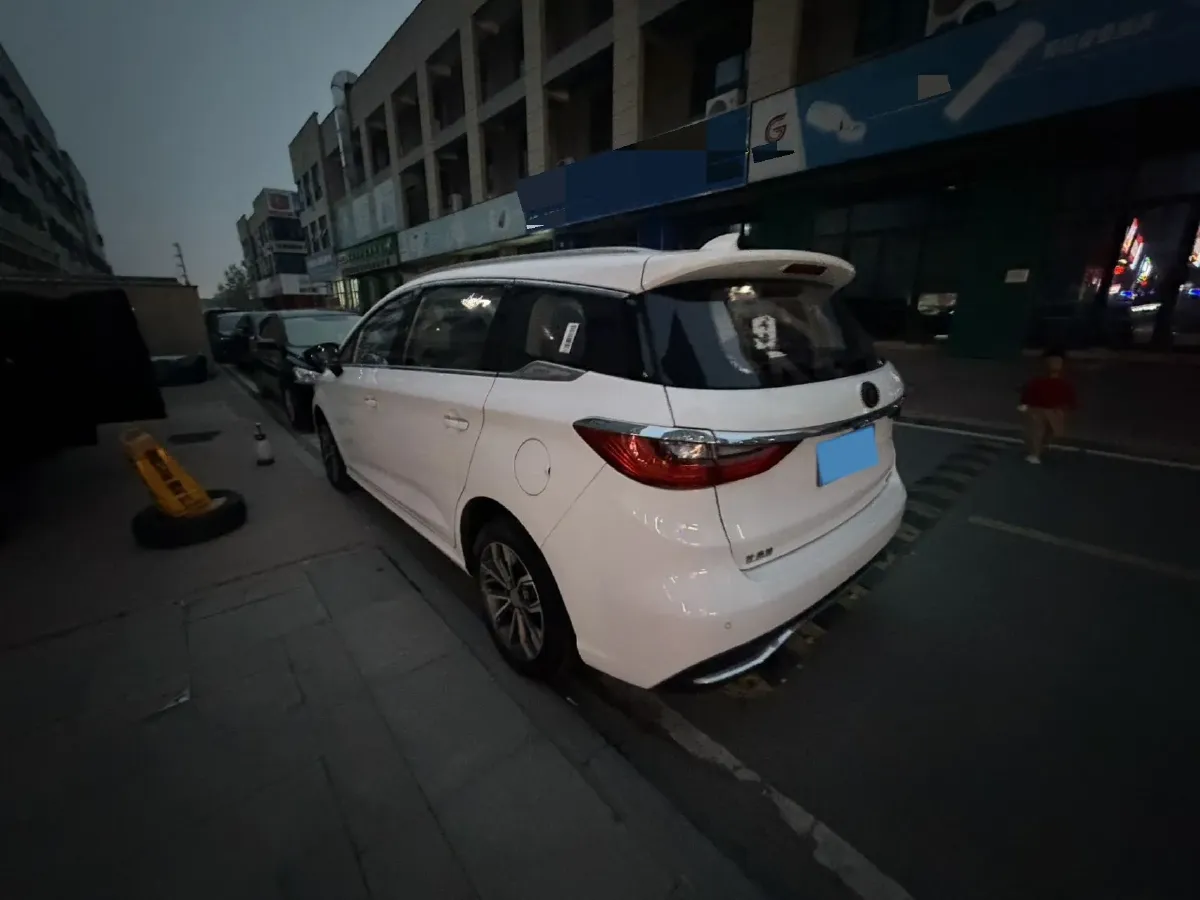 2019 BYD Song MAX 1.5T 154HP L4 6DCT,autocango,china used car exporter,china ev exporter,chinese used car exporter,chinese used ev exporter