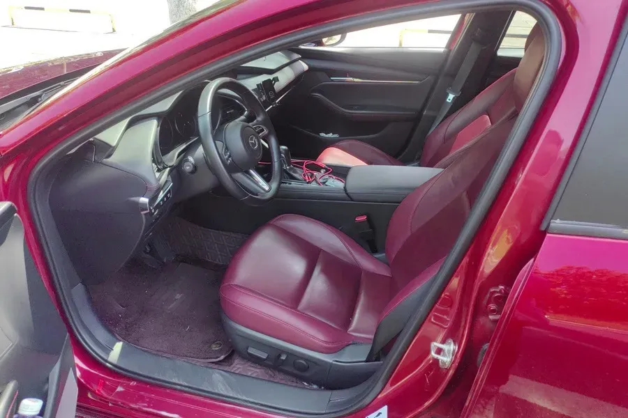 2022 Mazda 3 Axela 2.0L 158HP L4 6AT,autocango,china used car exporter,china ev exporter,chinese used car exporter,chinese used ev exporter