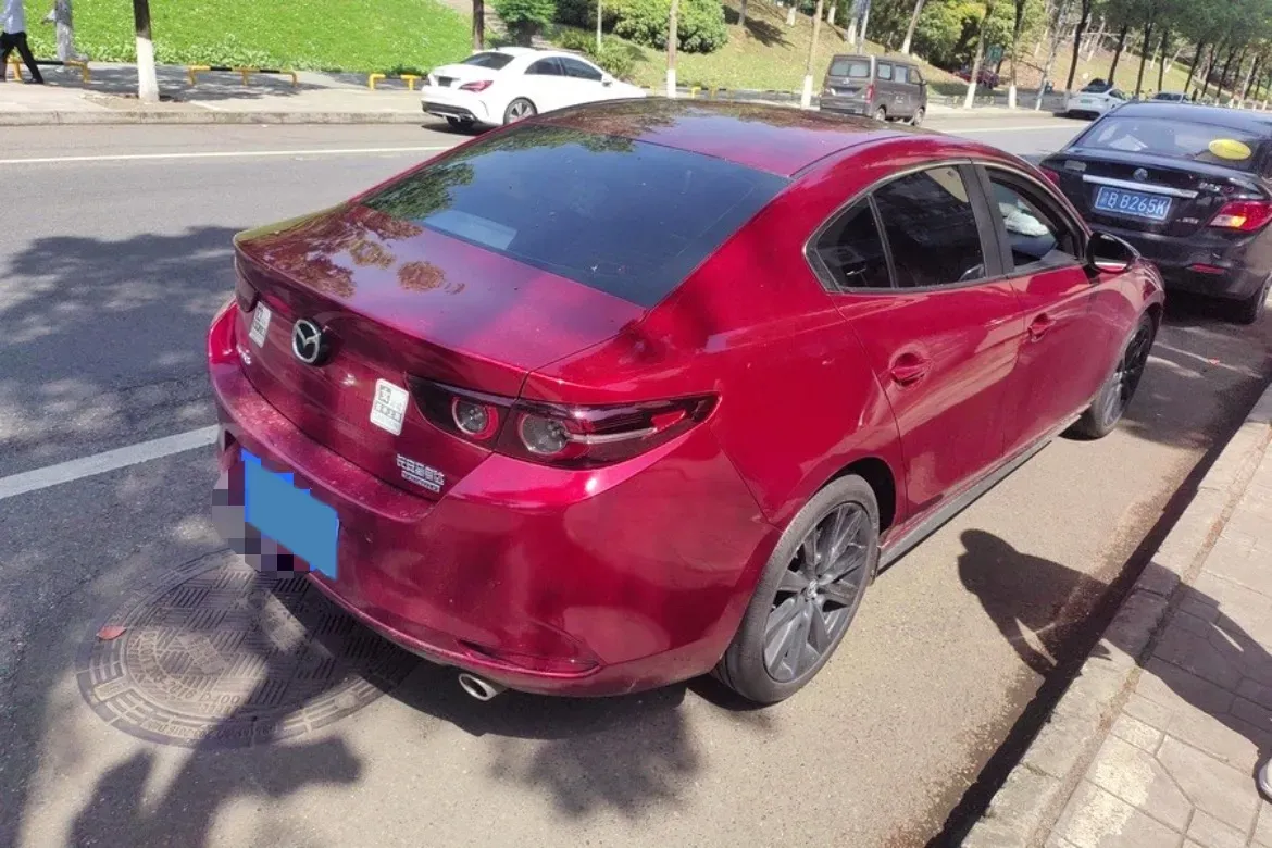 2022 Mazda 3 Axela 2.0L 158HP L4 6AT,autocango,china used car exporter,china ev exporter,chinese used car exporter,chinese used ev exporter