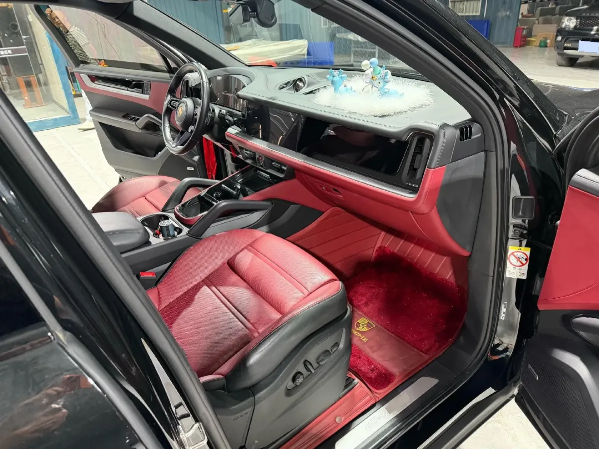 2024 Porsche Cayenne 3.0T 354HP V6 8AT,autocango,china used car exporter,china ev exporter,chinese used car exporter,chinese used ev exporter