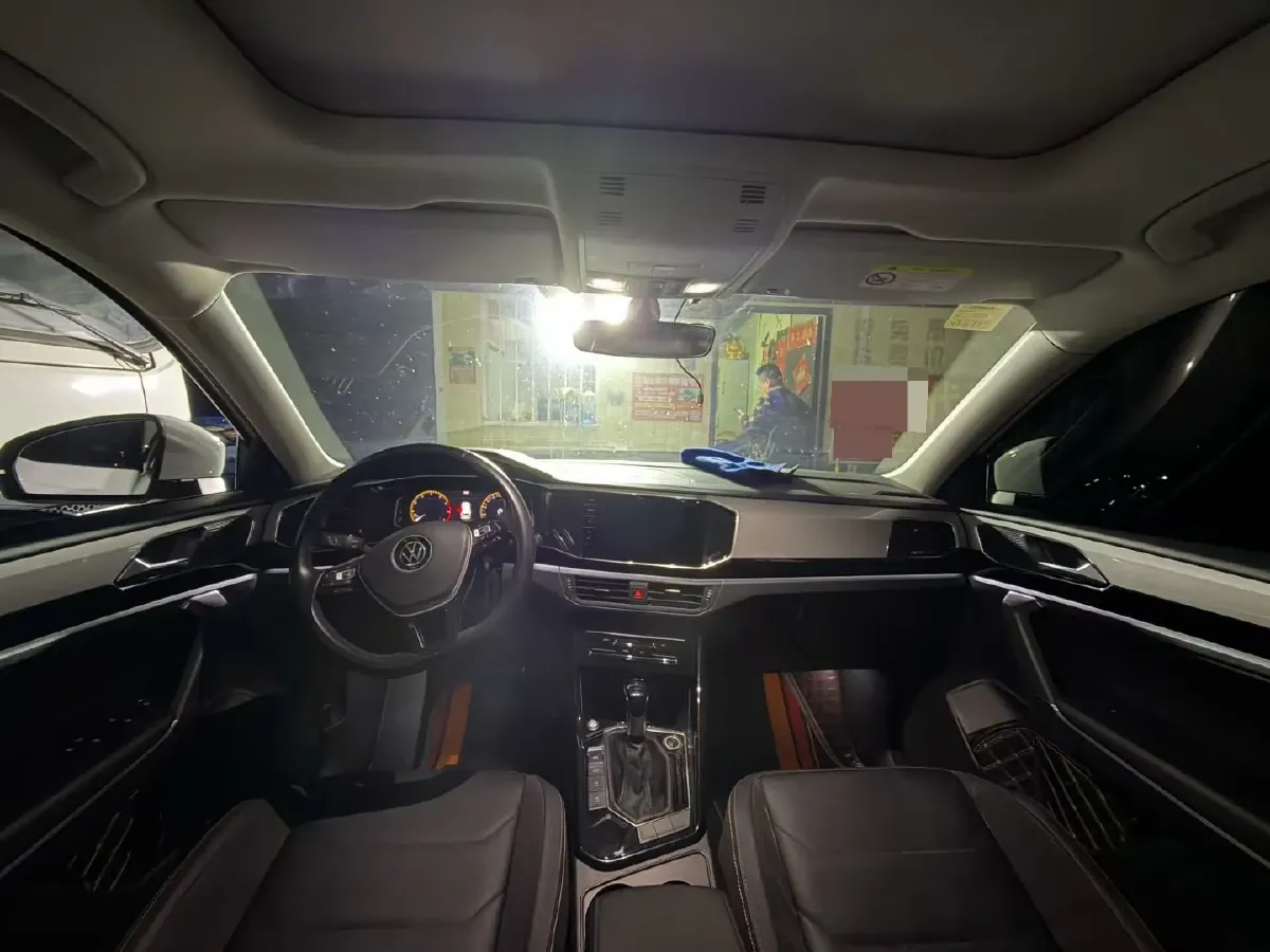 2022 Volkswagen Tayron 2.0T 186HP L4 7DCT,autocango,china used car exporter,china ev exporter,chinese used car exporter,chinese used ev exporter