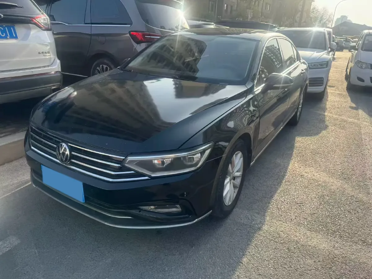 2020 Volkswagen Magotan 1.4T 150HP L4 7DCT,autocango,china used car exporter,china ev exporter,chinese used car exporter,chinese used ev exporter