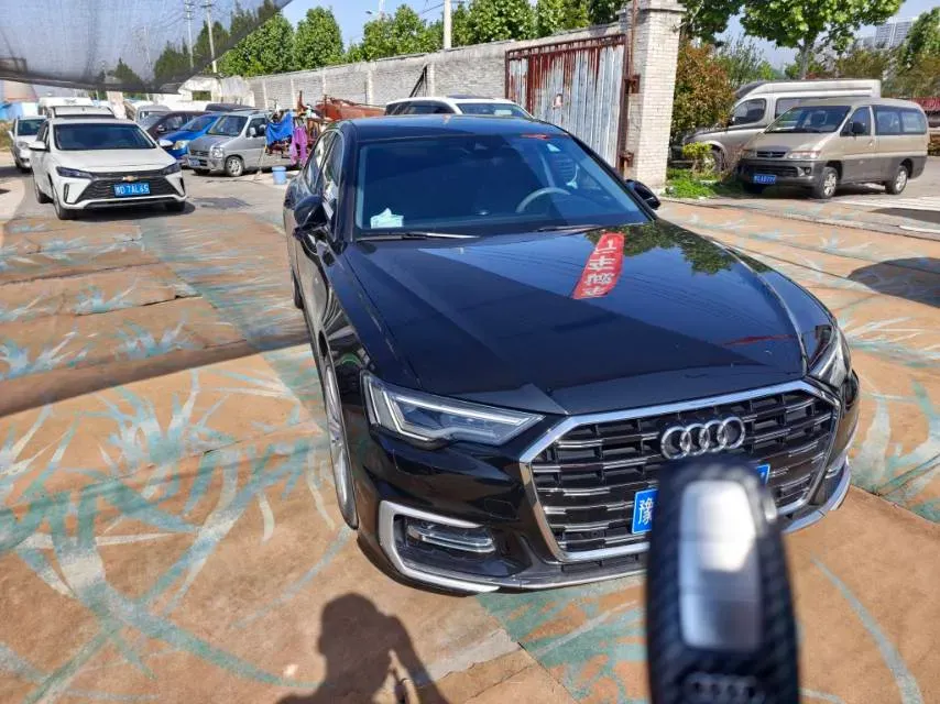2023 Audi A6L 2.0T 245HP L4 7DCT,autocango,china used car exporter,china ev exporter,chinese used car exporter,chinese used ev exporter