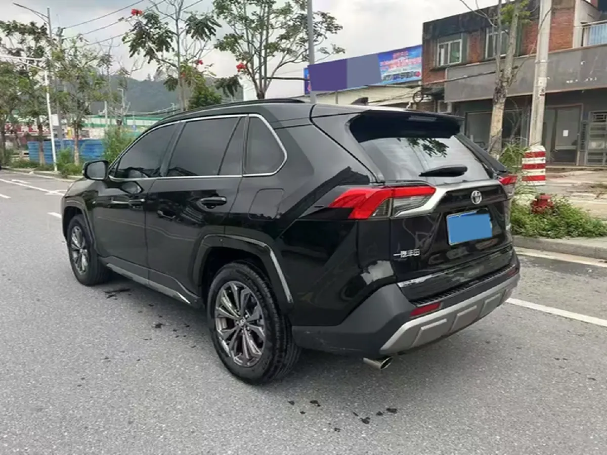 2024 Toyota RAV4 2.0L 171HP L4 CVT,autocango,china used car exporter,china ev exporter,chinese used car exporter,chinese used ev exporter