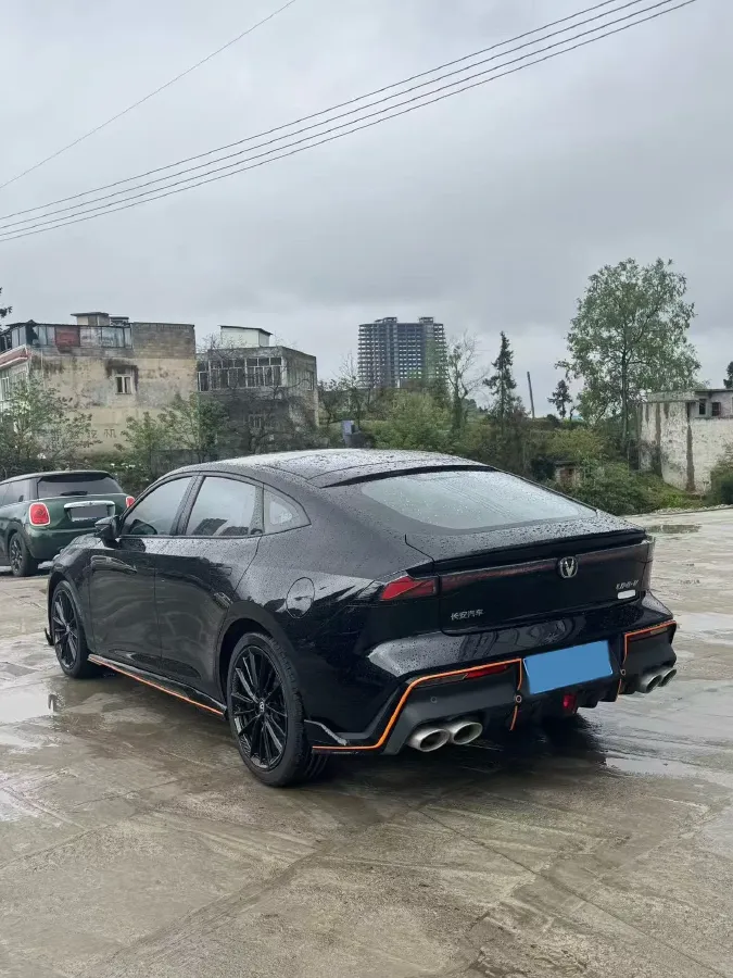 2023 ChangAn UNI-V 1.5T 188HP L4 7DCT,autocango,china used car exporter,china ev exporter,chinese used car exporter,chinese used ev exporter