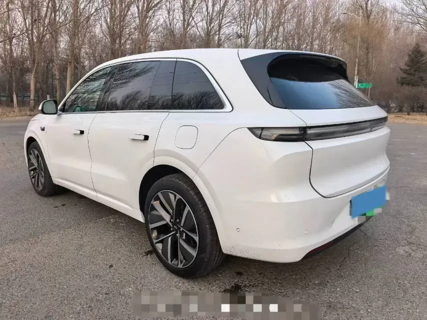 2024 Li L6 Range Extended 154HP L4 REEV 36.8KWH,autocango,china used car exporter,china ev exporter,chinese used car exporter,chinese used ev exporter