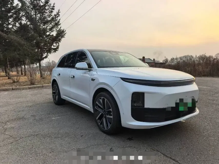 2024 Li L6 Range Extended 154HP L4 REEV 36.8KWH,autocango,china used car exporter,china ev exporter,chinese used car exporter,chinese used ev exporter