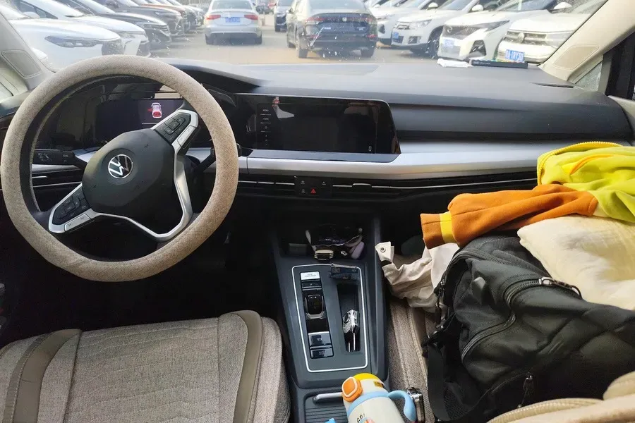 2021 Volkswagen Golf 1.4T 150HP L4 7DCT,autocango,china used car exporter,china ev exporter,chinese used car exporter,chinese used ev exporter