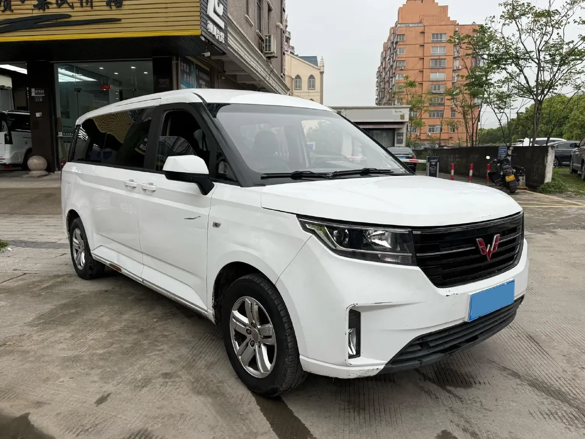 2021 WuLing ZhengChen 1.5T 147HP L4 6MT,autocango,china used car exporter,china ev exporter,chinese used car exporter,chinese used ev exporter
