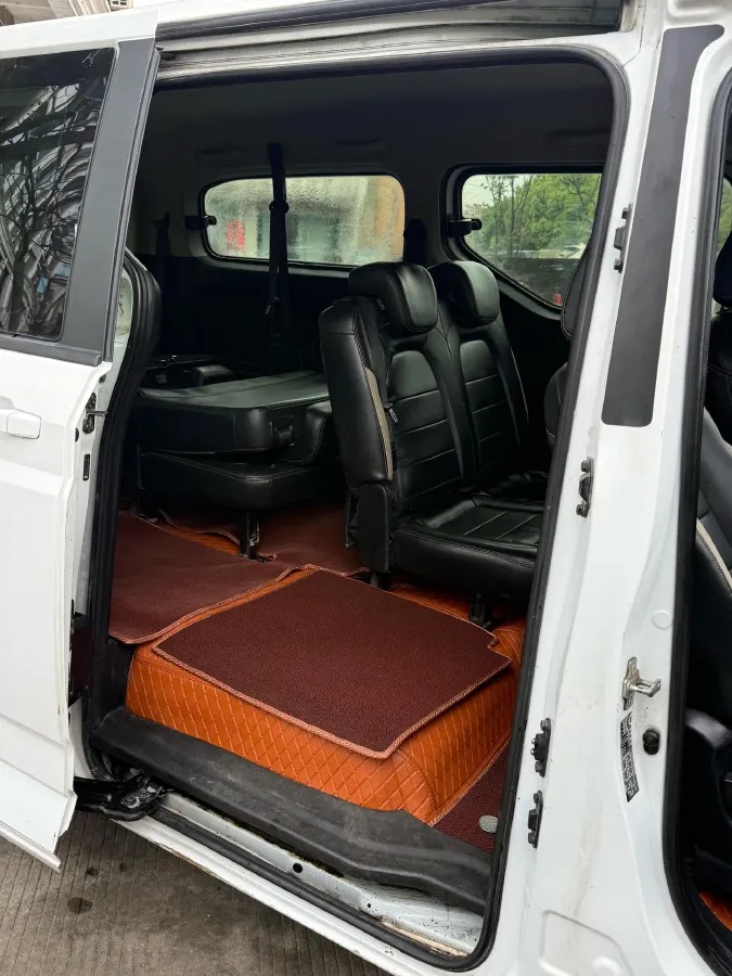 2021 WuLing ZhengChen 1.5T 147HP L4 6MT,autocango,china used car exporter,china ev exporter,chinese used car exporter,chinese used ev exporter