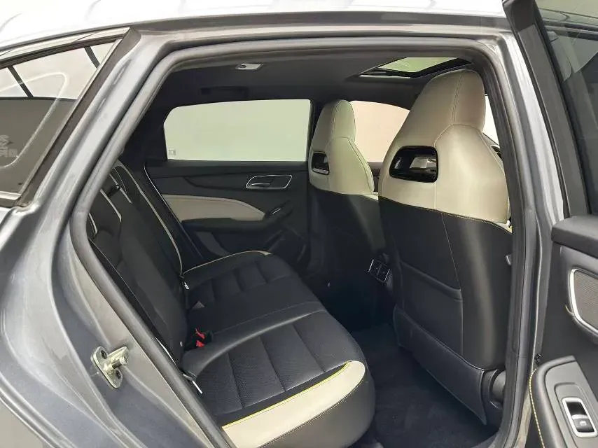 2021 MG MG6 1.5T 181HP L4 7DCT,autocango,china used car exporter,china ev exporter,chinese used car exporter,chinese used ev exporter