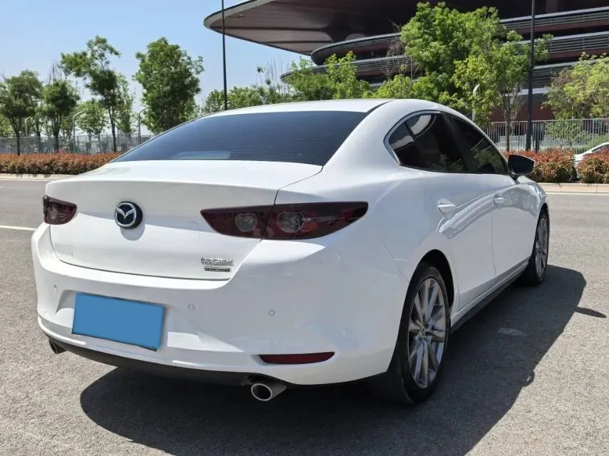2021 Mazda 3 Axela 2.0L 158HP L4 6AT,autocango,china used car exporter,china ev exporter,chinese used car exporter,chinese used ev exporter