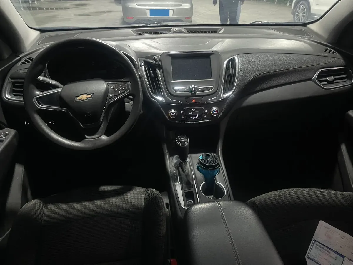 2018 Chevrolet Equinox 1.5T 180HP L4 6AT,autocango,china used car exporter,china ev exporter,chinese used car exporter,chinese used ev exporter