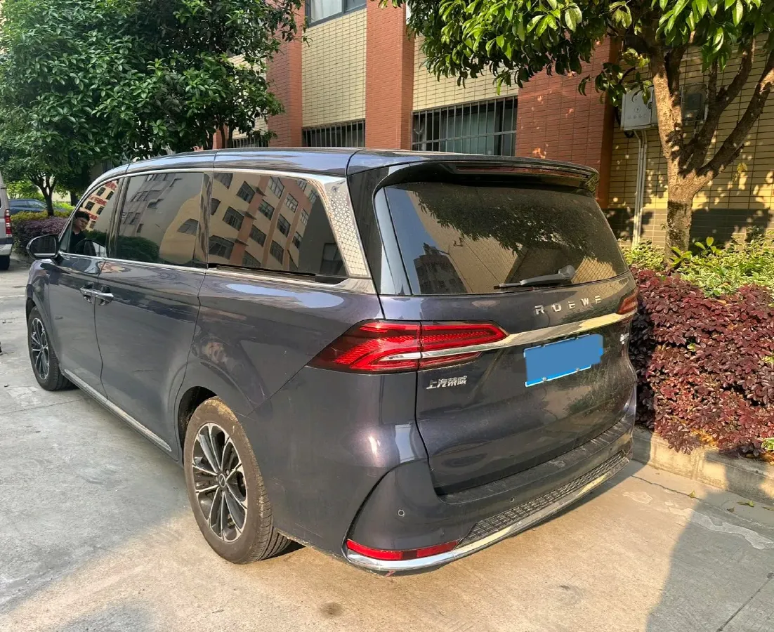 2021 Roewe iMAX8 2.0T 234HP L4 8AT,autocango,china used car exporter,china ev exporter,chinese used car exporter,chinese used ev exporter