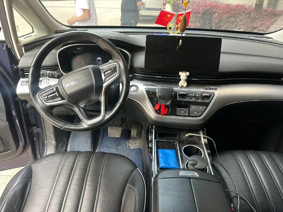 2021 Roewe iMAX8 2.0T 234HP L4 8AT,autocango,china used car exporter,china ev exporter,chinese used car exporter,chinese used ev exporter