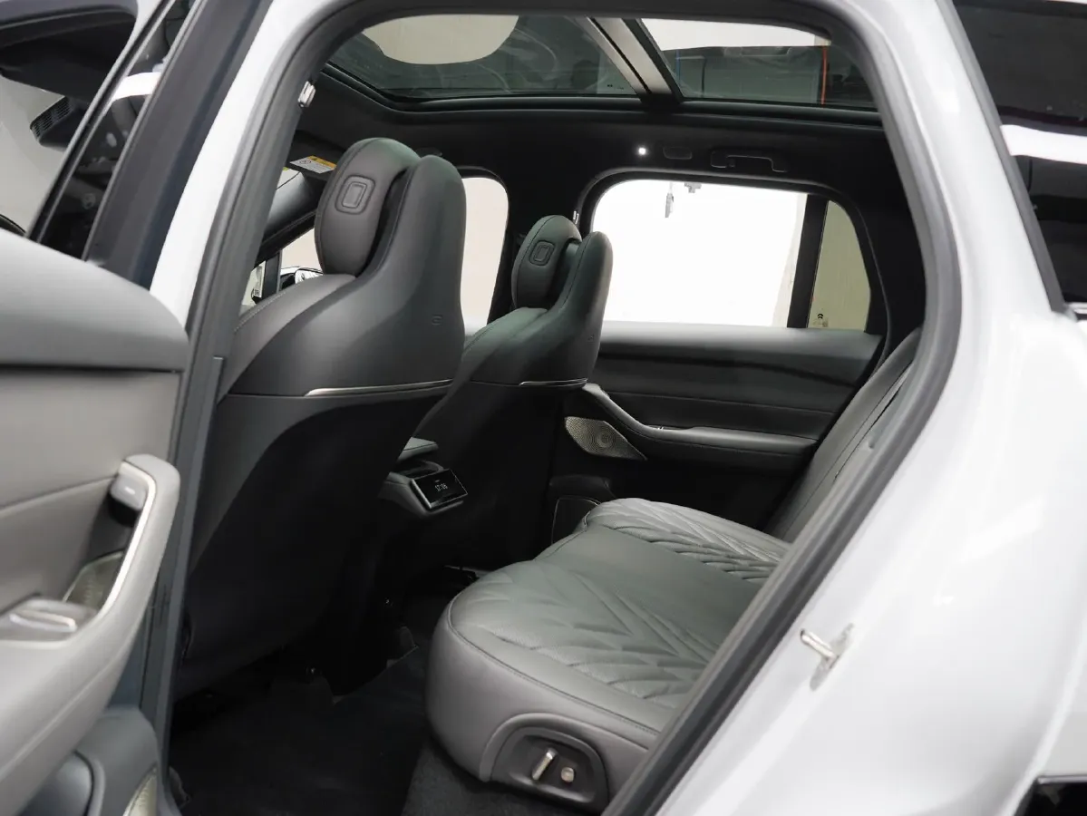 2025 NIO ES6 BEV,autocango,china used car exporter,china ev exporter,chinese used car exporter,chinese used ev exporter