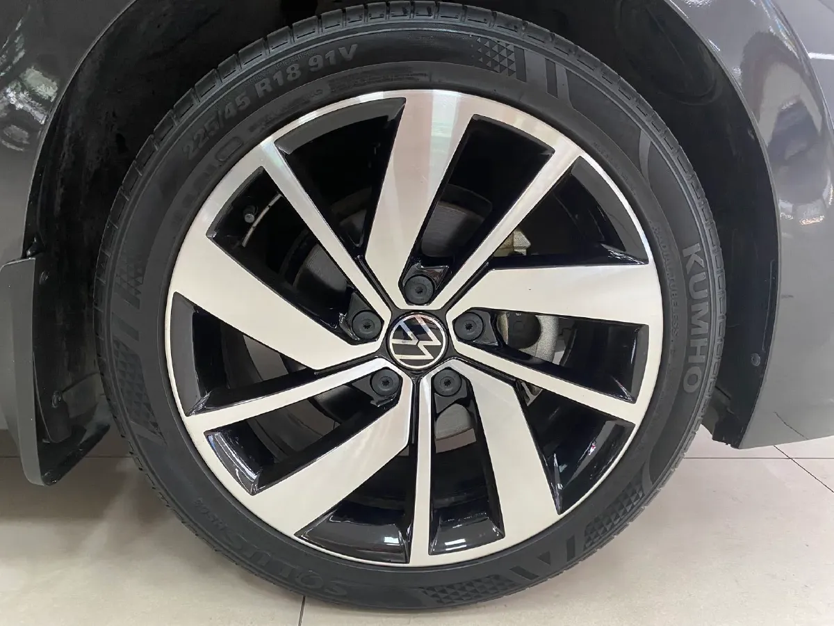 2023 Volkswagen Sagitar 1.5T 160HP L4 7DCT,autocango,china used car exporter,china ev exporter,chinese used car exporter,chinese used ev exporter