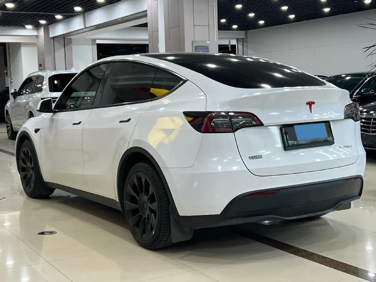 2024 Tesla Model Y BEV 78.4KWH,autocango,china used car exporter,china ev exporter,chinese used car exporter,chinese used ev exporter