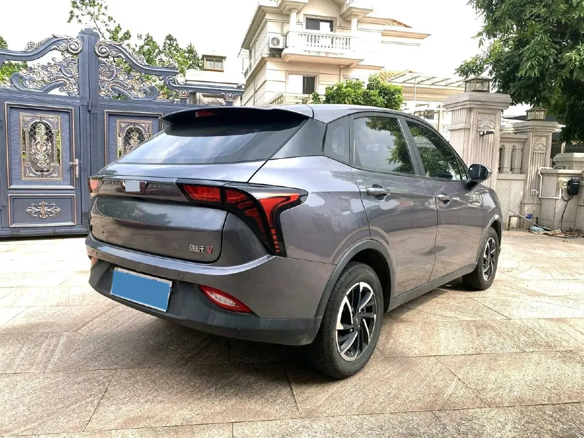 2023 Nissan Kicks 1.5L 122HP L4 CVT,autocango,china used car exporter,china ev exporter,chinese used car exporter,chinese used ev exporter