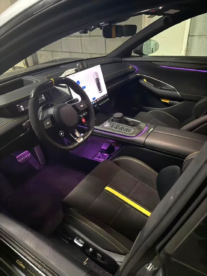 2025 MI SU7 Ultra BEV 93.7KWH,autocango,china used car exporter,china ev exporter,chinese used car exporter,chinese used ev exporter