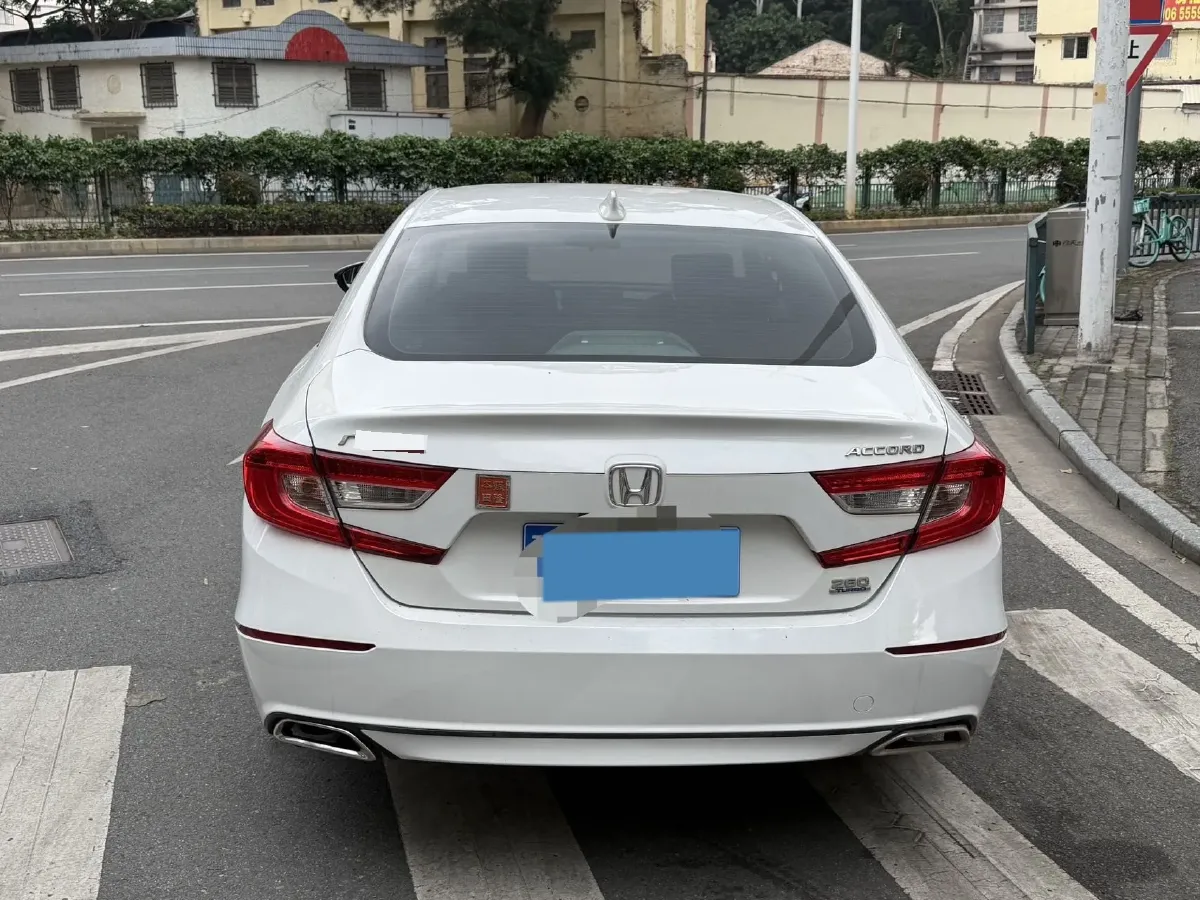 2018 Honda Accord 1.5T 194HP L4 CVT,autocango,china used car exporter,china ev exporter,chinese used car exporter,chinese used ev exporter