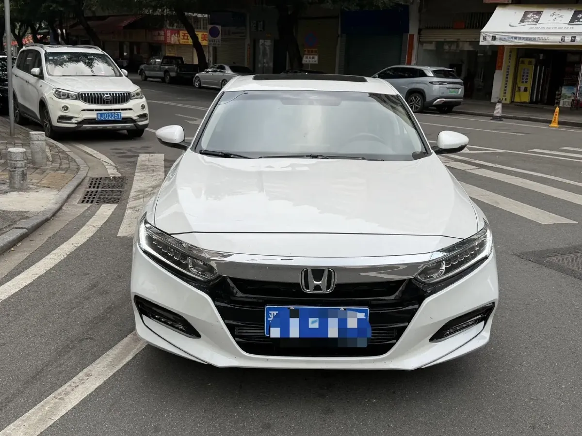 2018 Honda Accord 1.5T 194HP L4 CVT,autocango,china used car exporter,china ev exporter,chinese used car exporter,chinese used ev exporter