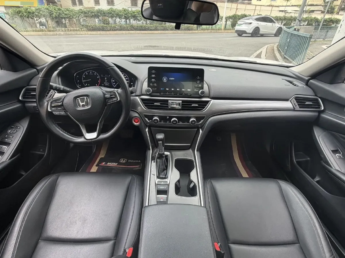 2018 Honda Accord 1.5T 194HP L4 CVT,autocango,china used car exporter,china ev exporter,chinese used car exporter,chinese used ev exporter