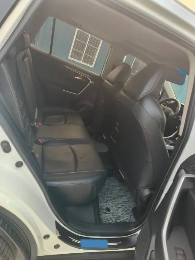 2020 Toyota Wildlander 2.0L 171HP L4 CVT,autocango,china used car exporter,china ev exporter,chinese used car exporter,chinese used ev exporter