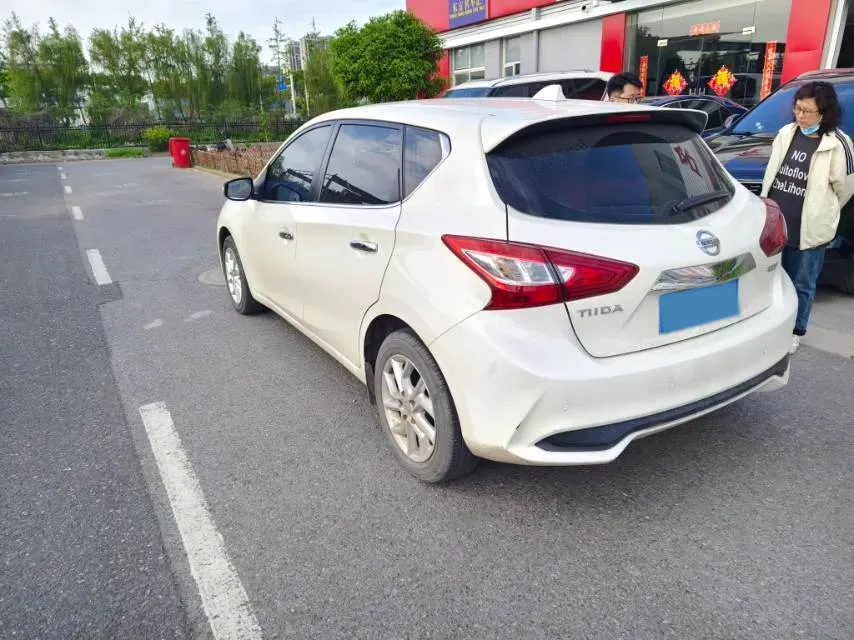 2021 Nissan Tiida 1.6L 122HP L4 CVT,autocango,china used car exporter,china ev exporter,chinese used car exporter,chinese used ev exporter