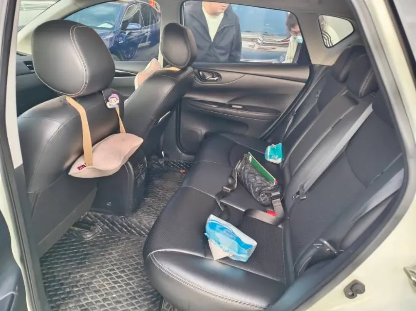 2021 Nissan Tiida 1.6L 122HP L4 CVT,autocango,china used car exporter,china ev exporter,chinese used car exporter,chinese used ev exporter