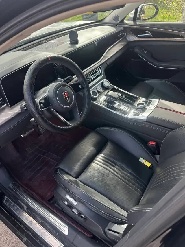 2020 HongQi H9 2.0T 252HP L4 7DCT,autocango,china used car exporter,china ev exporter,chinese used car exporter,chinese used ev exporter