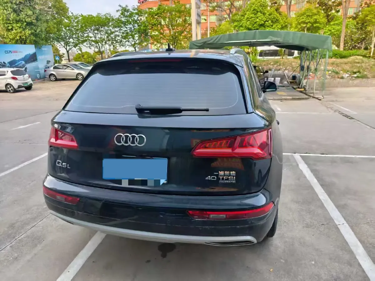 2018 Volkswagen Alltrack 2.0T 220HP L4 7DCT,autocango,china used car exporter,china ev exporter,chinese used car exporter,chinese used ev exporter