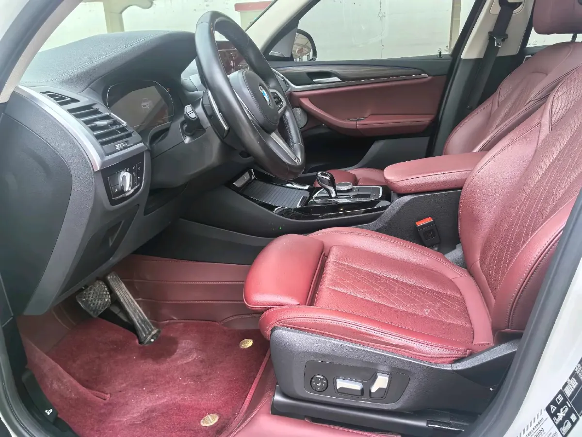 2022 BMW X3 2.0T 252HP L4 8AT,autocango,china used car exporter,china ev exporter,chinese used car exporter,chinese used ev exporter