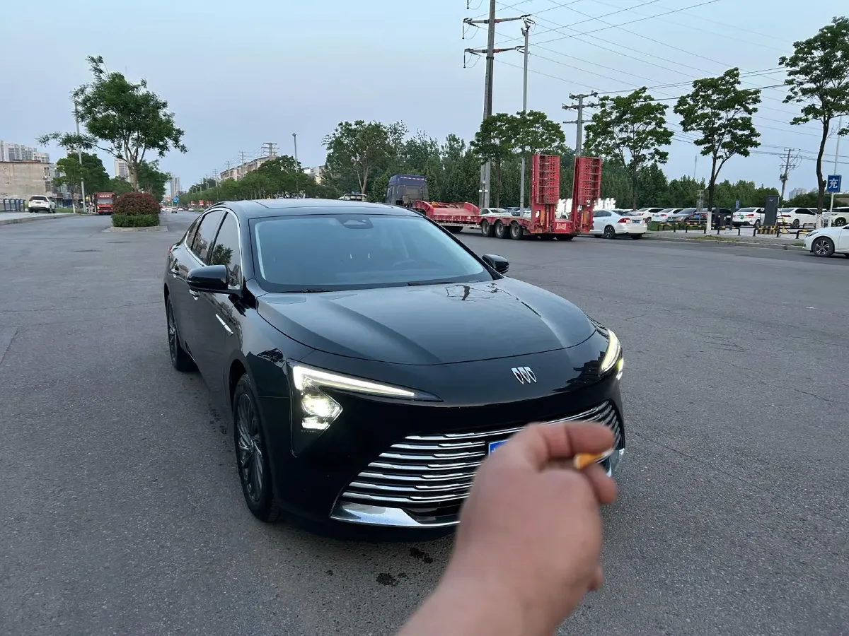 2025 Buick Larcosse 2.0T 237HP L4 9AT,autocango,china used car exporter,china ev exporter,chinese used car exporter,chinese used ev exporter