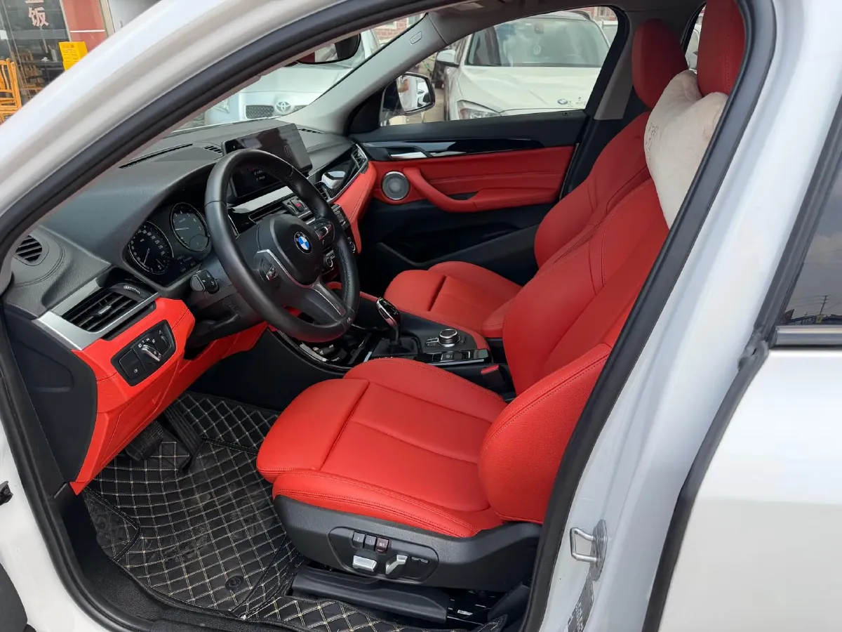 2022 BMW X2 2.0T 192HP L4 7DCT,autocango,china used car exporter,china ev exporter,chinese used car exporter,chinese used ev exporter