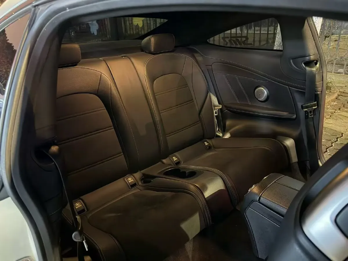 2019 Mercedes-Benz C AMG 4.0T 476HP V8 9AT,autocango,china used car exporter,china ev exporter,chinese used car exporter,chinese used ev exporter