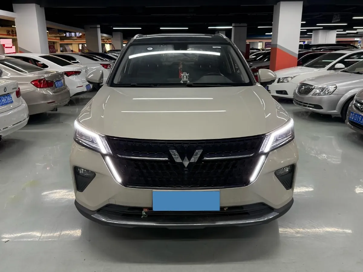 2021 WuLing XingChen 1.5T 147HP L4 CVT,autocango,china used car exporter,china ev exporter,chinese used car exporter,chinese used ev exporter