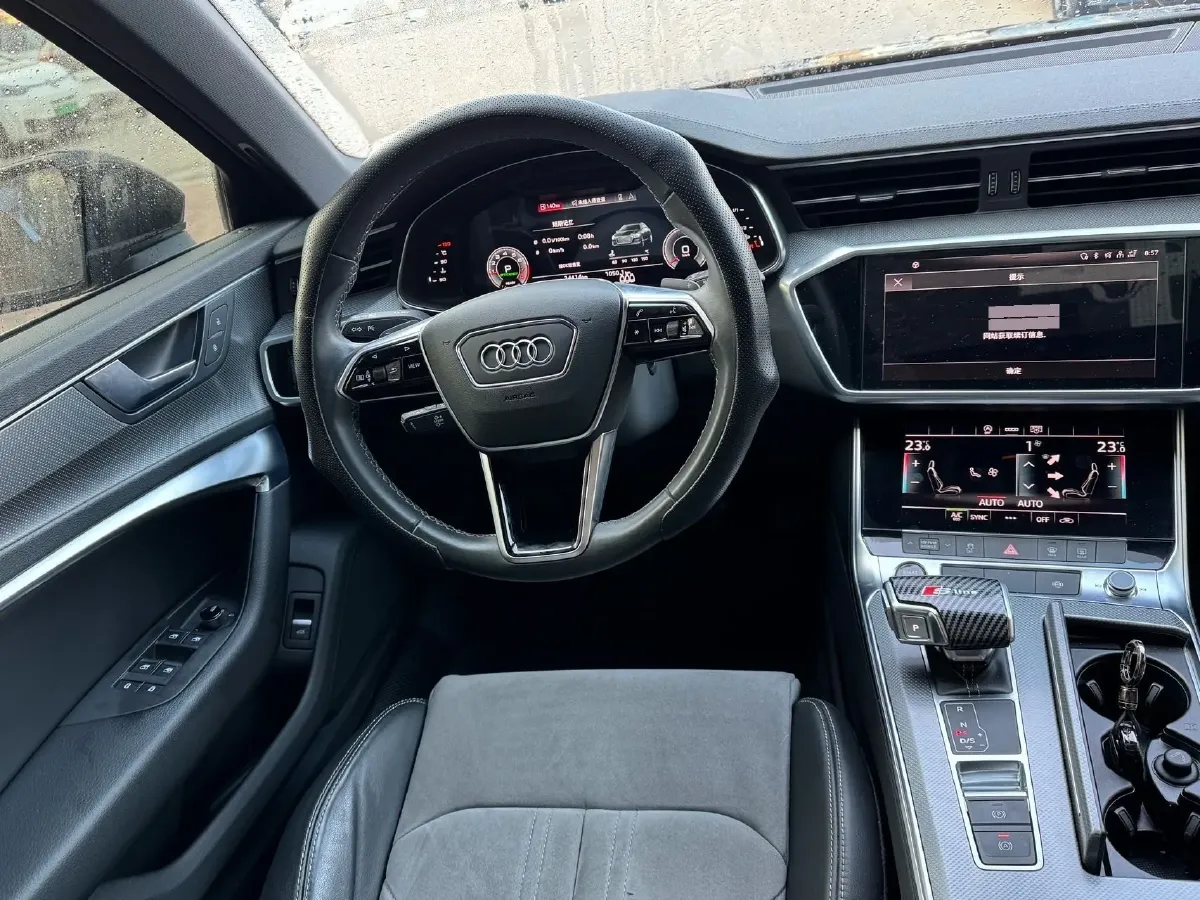 2024 Audi A6L 2.0T 190HP L4 7DCT,autocango,china used car exporter,china ev exporter,chinese used car exporter,chinese used ev exporter
