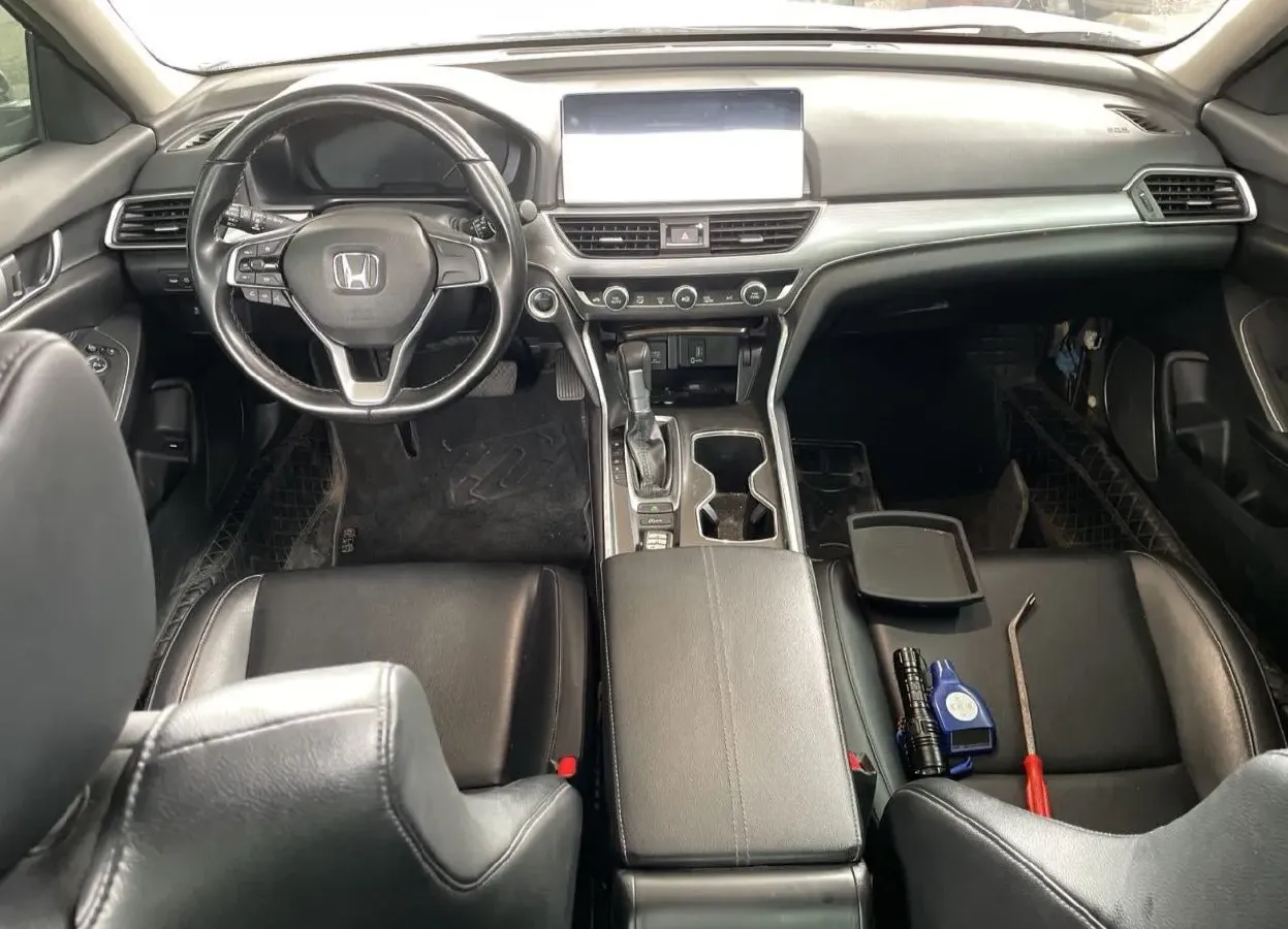 2022 Honda Accord 1.5T 194HP L4 CVT,autocango,china used car exporter,china ev exporter,chinese used car exporter,chinese used ev exporter