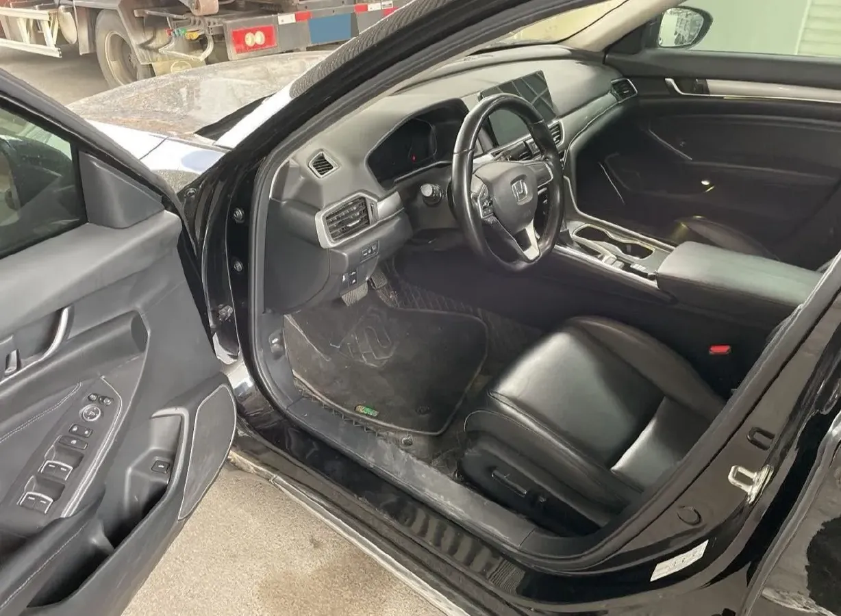 2022 Honda Accord 1.5T 194HP L4 CVT,autocango,china used car exporter,china ev exporter,chinese used car exporter,chinese used ev exporter