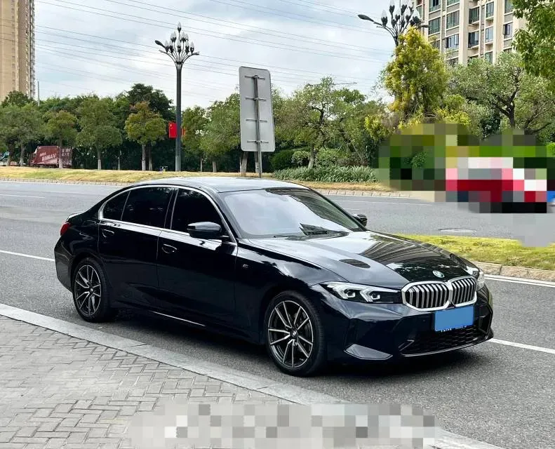 2023 BMW 3 Series 2.0T 156HP L4 8AT,autocango,china used car exporter,china ev exporter,chinese used car exporter,chinese used ev exporter