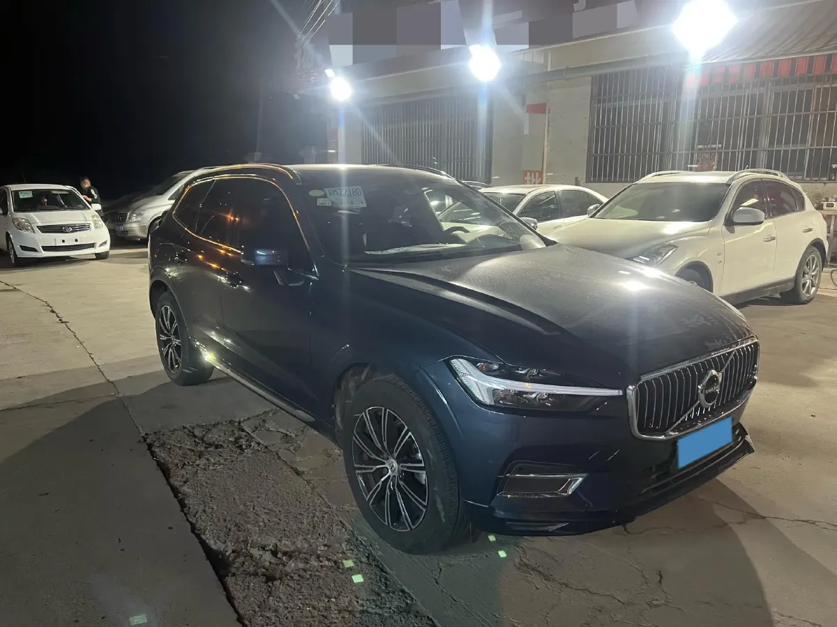 2021 Volvo XC60 2.0T 250HP L4 8AT,autocango,china used car exporter,china ev exporter,chinese used car exporter,chinese used ev exporter