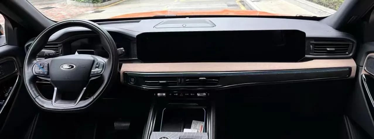 2024 Ford Explorer 2.3T 289HP L4 10AT,autocango,china used car exporter,china ev exporter,chinese used car exporter,chinese used ev exporter