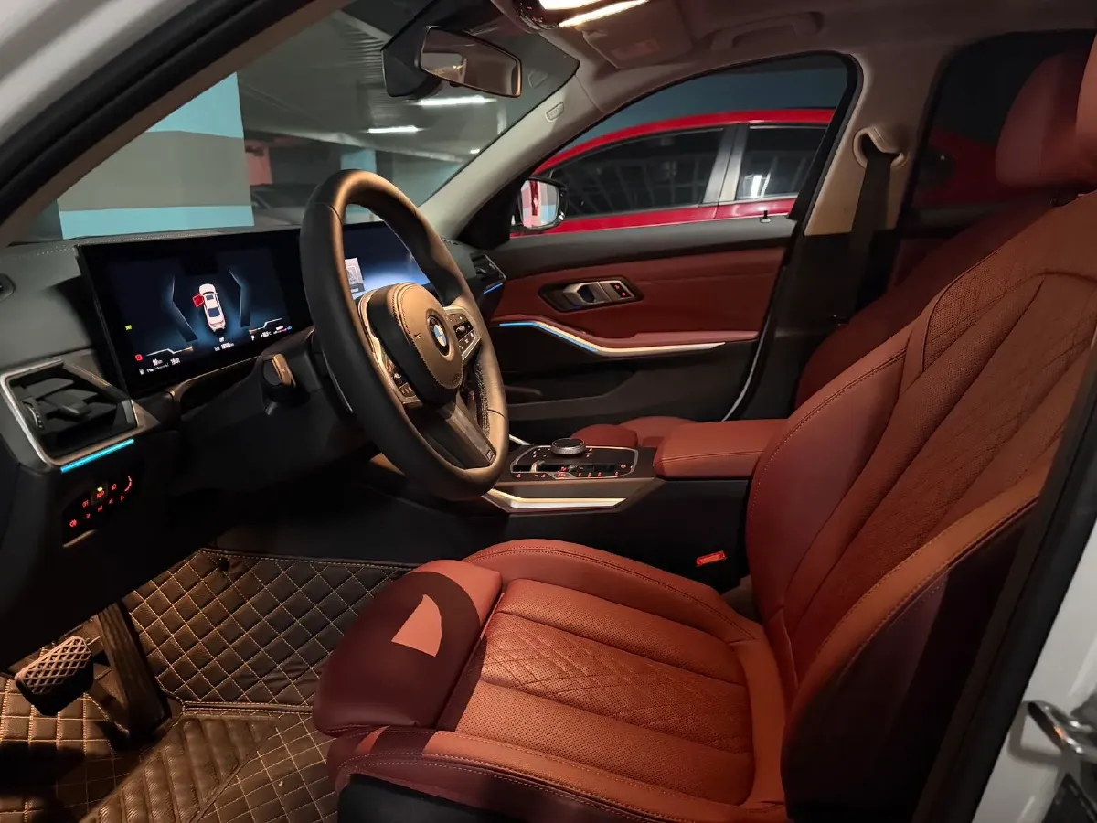 2023 BMW 3 Series 2.0T 184HP L4 8AT,autocango,china used car exporter,china ev exporter,chinese used car exporter,chinese used ev exporter