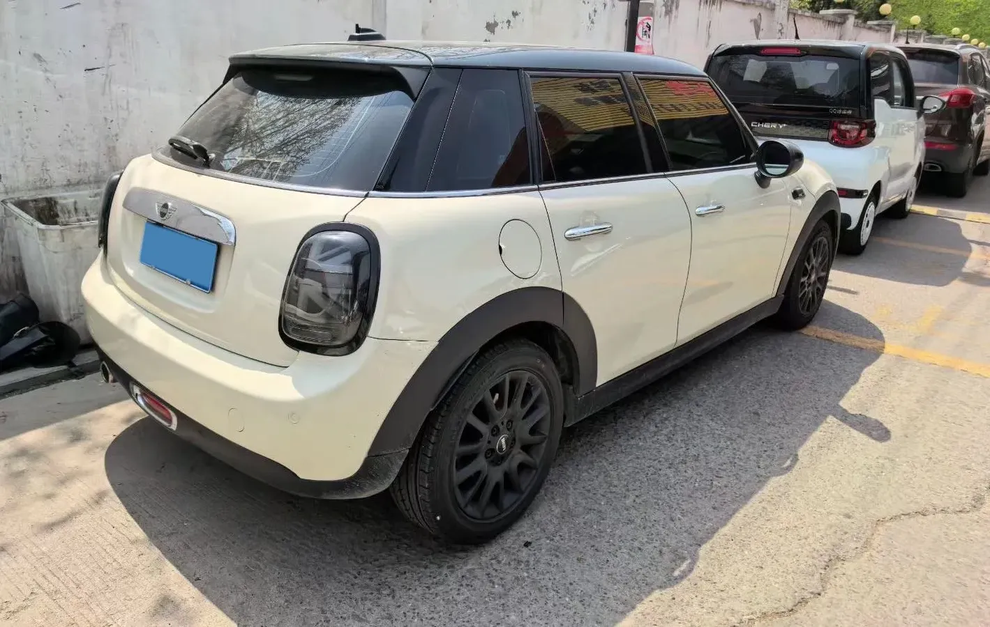 2017 MINI MINI 1.5T 136HP L3 6AT,autocango,china used car exporter,china ev exporter,chinese used car exporter,chinese used ev exporter