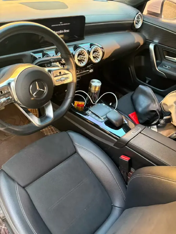 2022 Mercedes-Benz A Class 1.3T 163HP L4 7DCT,autocango,china used car exporter,china ev exporter,chinese used car exporter,chinese used ev exporter