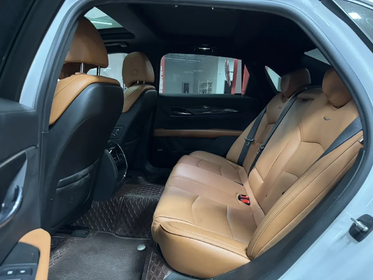 2022 Cadillac CT6 2.0T 237HP L4 10AT,autocango,china used car exporter,china ev exporter,chinese used car exporter,chinese used ev exporter