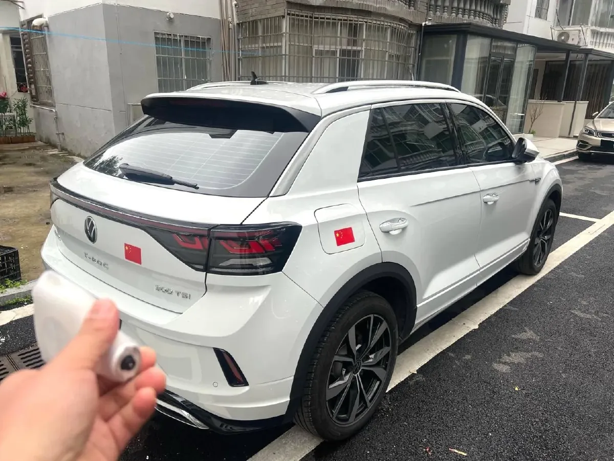 2024 Volkswagen T-Roc 1.5T 160HP L4 7DCT,autocango,china used car exporter,china ev exporter,chinese used car exporter,chinese used ev exporter