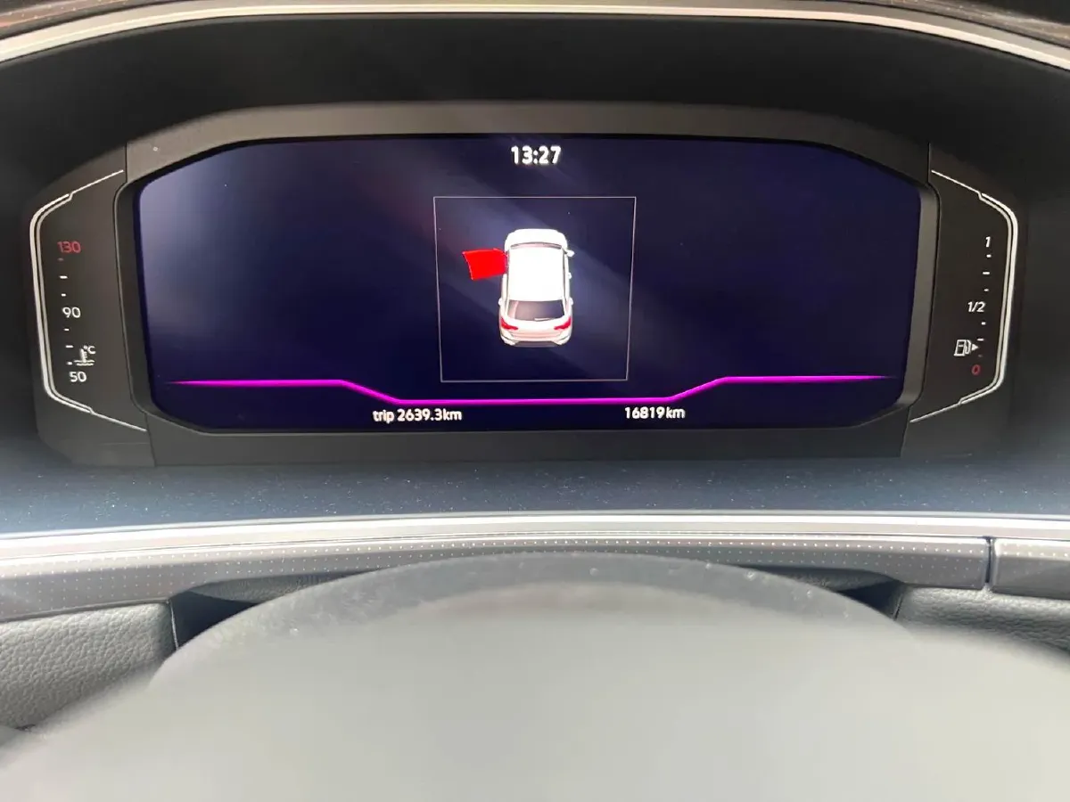 2024 Volkswagen T-Roc 1.5T 160HP L4 7DCT,autocango,china used car exporter,china ev exporter,chinese used car exporter,chinese used ev exporter